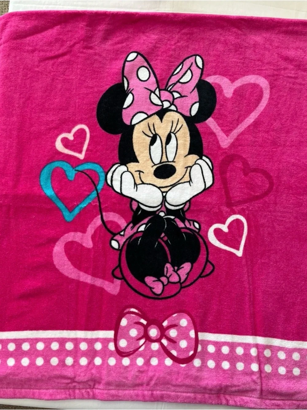 Disney Minnie Mouse Hot Pink & Teal Heart Plush Hand Towels